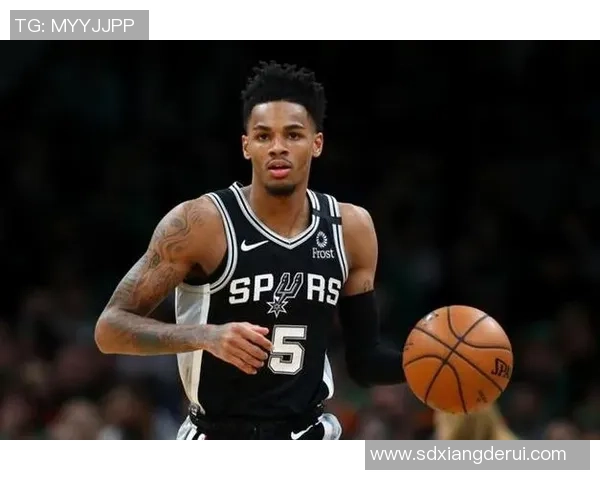 德章泰穆雷的篮球之路与未来展望：从新秀到明星球员的成长历程